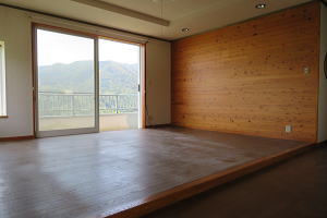 海峰苑・海眺望戸建|2階リビングダイニング 海峰苑・海眺望戸建|2階リビングダイニング