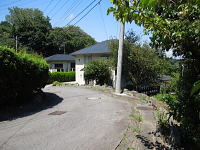 宇佐美みのりの村・売り土地|西側道路