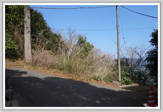 �F�����݂̂�̑��E����y�n